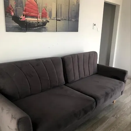公寓 Metropolia Business Deluxe Apt, Ac, Wifi, Parking, Fv