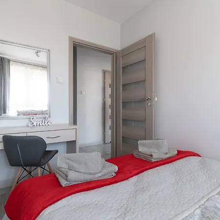 公寓 Metropolia Business Deluxe Apt, Ac, Wifi, Parking, Fv 华沙
