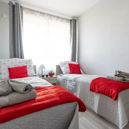 Metropolia Business Deluxe Apt, Ac, Wifi, Parking, Fv 公寓 华沙