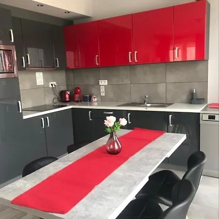 アパート Metropolia Business Deluxe Apt, Ac, Wifi, Parking, Fv ワルシャワ