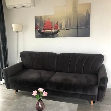 Apartment Metropolia Business Deluxe Apt, Ac, Wifi, Parking, Fv Warsaw