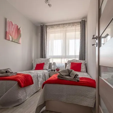 アパート Metropolia Business Deluxe Apt, Ac, Wifi, Parking, Fv ワルシャワ