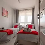 Apartman Metropolia Business Deluxe Apt, Ac, Wifi, Parking, Fv Varsó