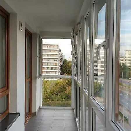 Daire Metropolia Business Deluxe Apt, Ac, Wifi, Parking, Fv Varşova